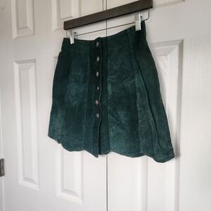 Elegant Green Button-Up Skirt